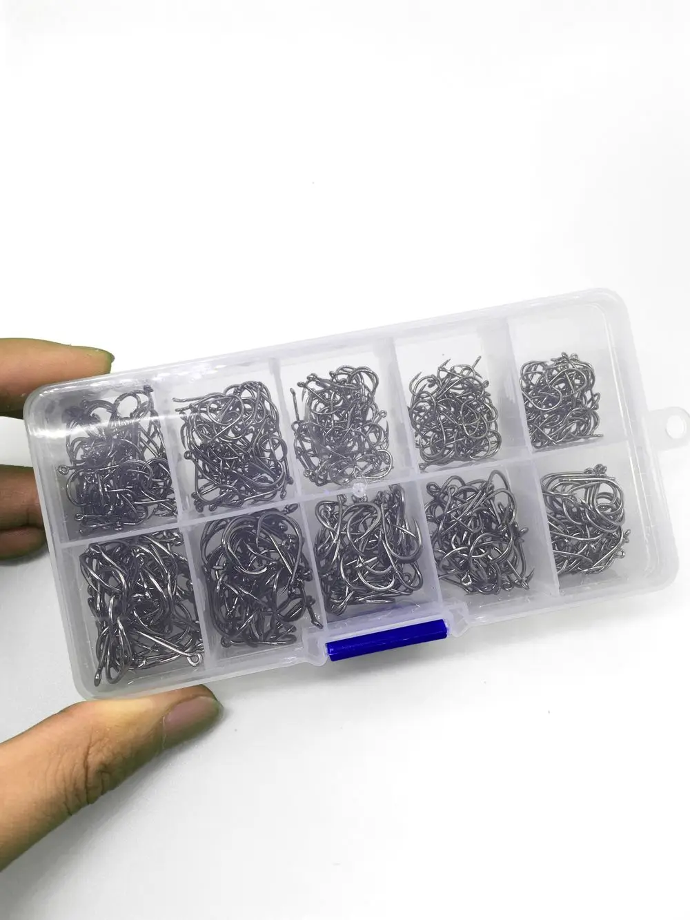 Rompin 500pcs/set mixed size #3~12 high carbon steel carp fishing hooks pack with hole with Retail Original box Jigging Bait Rompin 500pcs/set mixed size #3~12 high carbon steel carp fishing hooks pack with hole with Retail Original box Jigging Bait