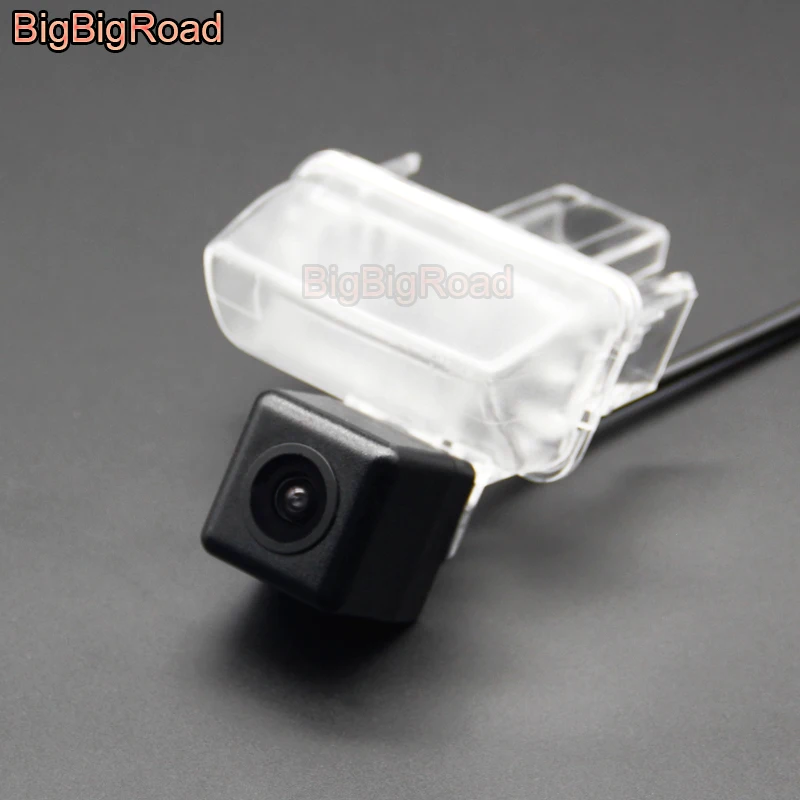 

BigBigRoad Car Rear View Parking CCD Camera For Toyota Corolla E170 Fortuner AN160 Highlander XU50 Verso Yaris Camry XV50 Vios