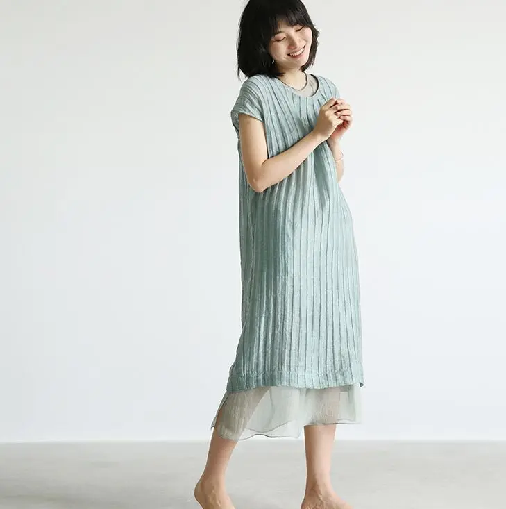 

Free shipping 2017 new women green striped silk hemp short sleeves loose dress S245