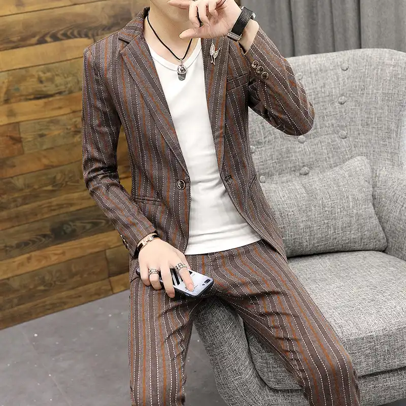 Nueva Marca casual caballero a cuadros Trajes tendencia coreano Trajes novio masculino slim fit Trajes para hombres 3 unidades (chaqueta + Pantalones Nueva Marca casual caballero a cuadros Trajes tendencia coreano Trajes novio masculino slim fit Trajes para hombres 3 unidades (chaqueta + Pantalones
