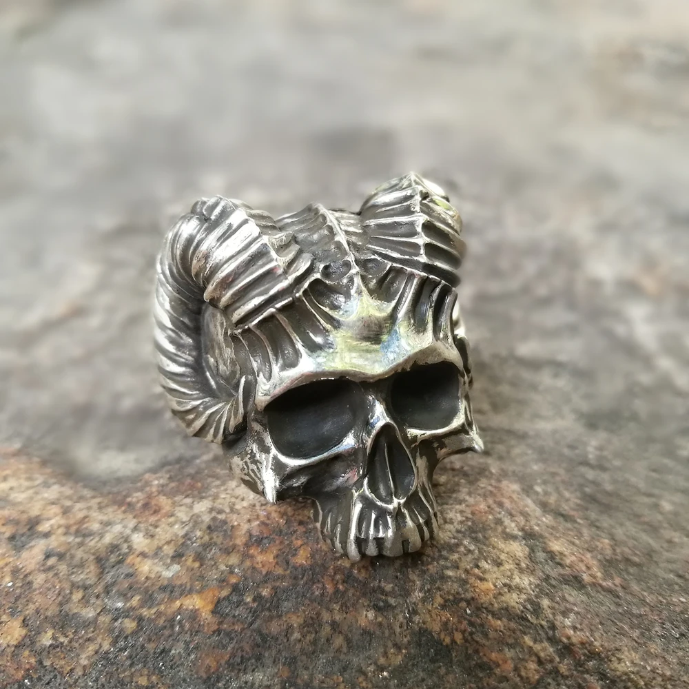 

Unique Horned Devil Skull Rings Mens Satan Demon Stainless Steel Ring Silver Punk Biker Jewelry