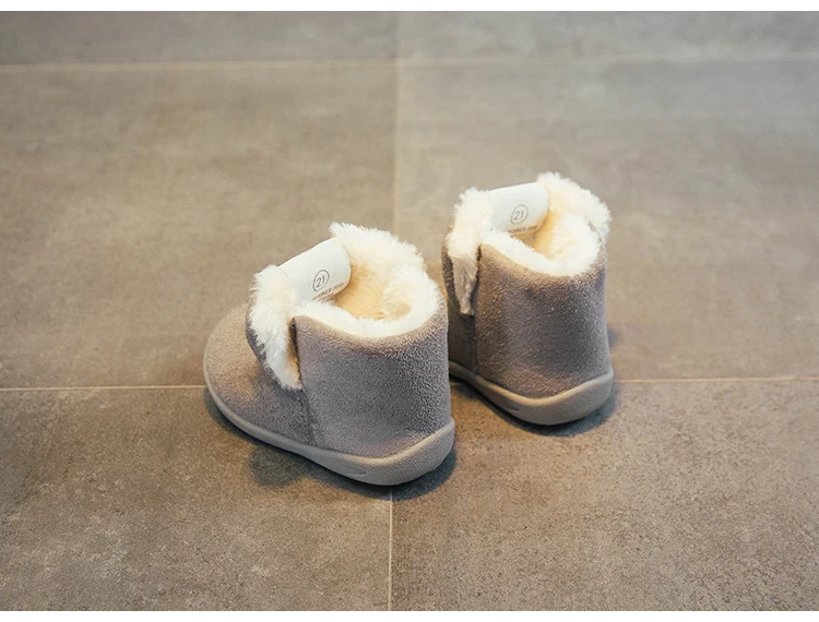Детская обувь с хлопчатобумажными стельками зимние ботинки для мальчиков и девочек г. От 1 до 3 лет теплые зимние ботинки с мягкой подошвой новая Нескользящая детская обувь