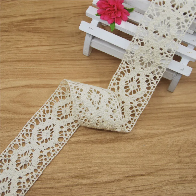 

FASMILEY Wholesale 40mm Flower Pattern Cotton Lace Trim Ivory Net Lace Ribbon DIY Lace Fabric Trimmings 50 yards LC213