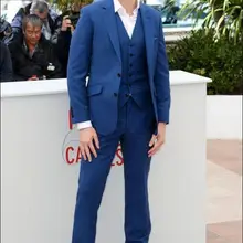 Новое поступление, два пуговицы, синие смокинги для жениха, с отворотом, для жениха, лучшие мужские свадебные костюмы на выпускной(пиджак+ брюки+ жилет+ галстук