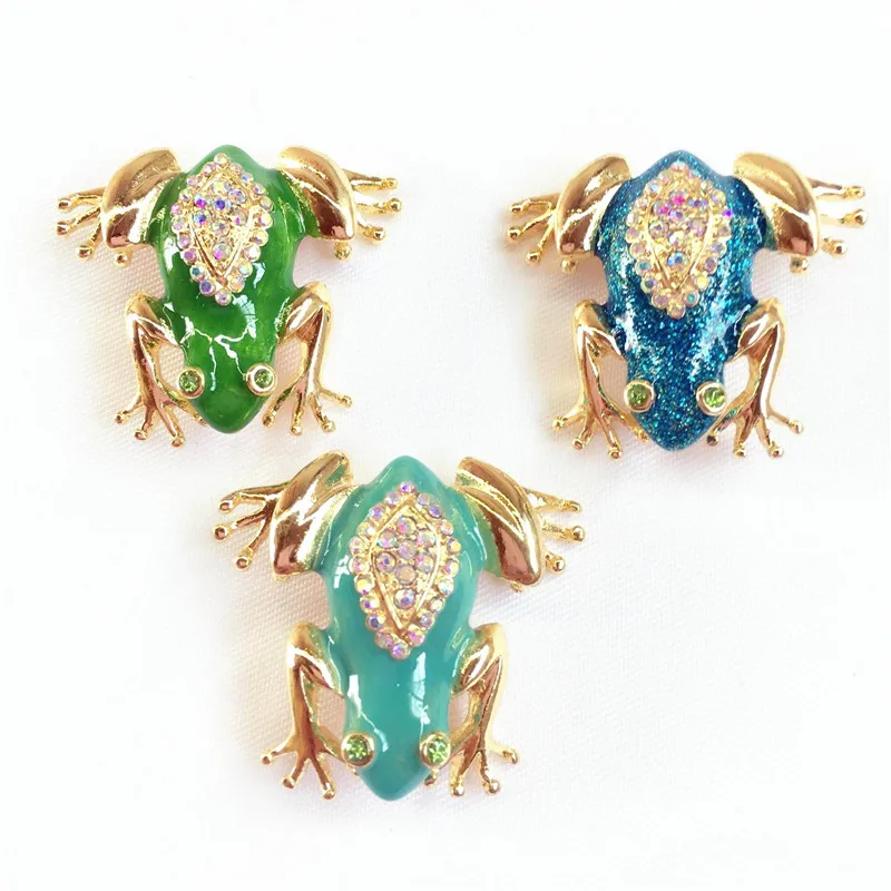 

2018 Tricolor optional cute enamel drop glaze little frog men brooch summer new clothes accessories
