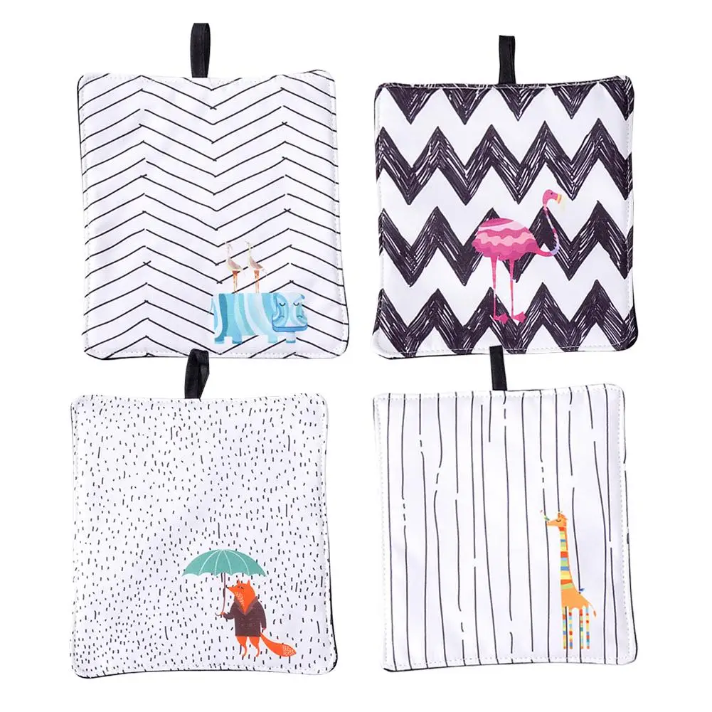 

4 Style Creative Insulated Pot Mat Giraffe Small Fox Flamingo Animal Pattern Pot Pad Thickening Mat Anti-StickPlacemat Table Mat
