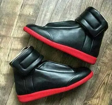 

Red Bottoms for Men Sneakers Mens High Top Men Shoes Luxury Brand Hook Loop Casual Shoes Runway Men Flats Tenis Masculino Adulto