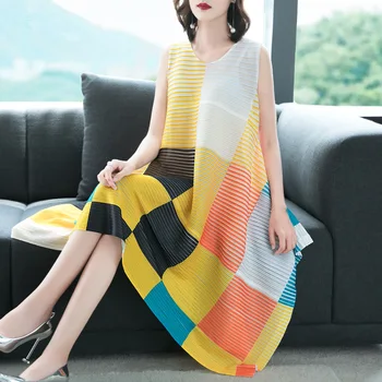 

Summer Women Pleated Fashion New Tidal Loose Big Size Dresses