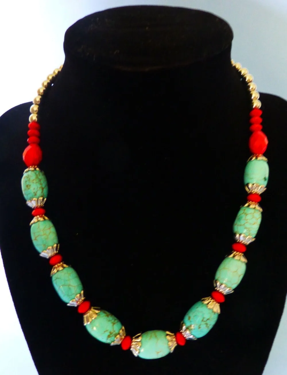 

Jew2869 Fashion Necklace Turquoise Style NWT Red Accent Length 18 inches