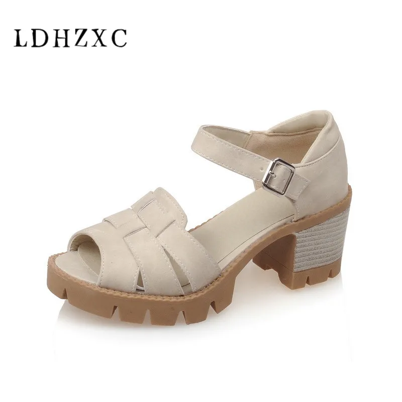 

LDHZXC 2019 new spring summer platform shoes high heels square heel with buckle cover heel hot fashion women sandals