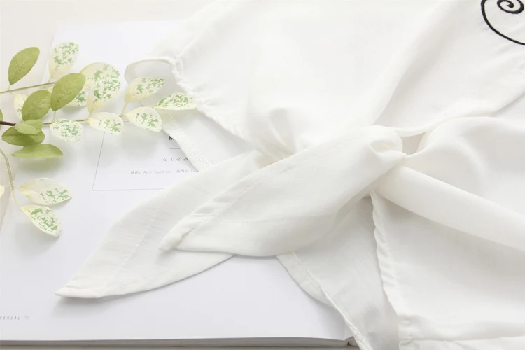 Casual Cat Embroidery Short Sleeve Women's Shirt And Blouses 2018 Summer Linen White Women's Shirts Buttoned Tops Blouse Womens19