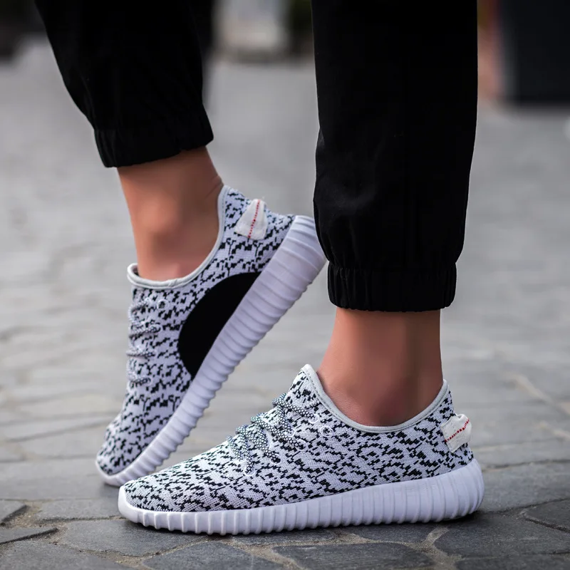 

2018 New Unisex Light Sneakers Summer Breathable Mesh Female Running Shoes Trainer Lady Men