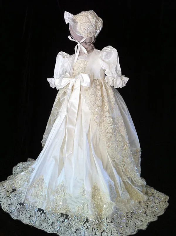 

High Quality Lace Crystal Infant Girls Christening Dress White Ivory Baptism Gown for Ceremony Occasion With Bonnet