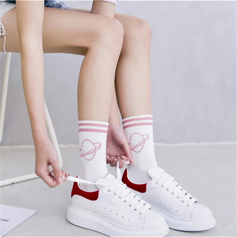 

Fashion Woman Socks Pink Cotton Harajuku Short Funny Cute Sock Earth Mars School Girls Gift Fluffy Socks Hip Hop Sokken Female