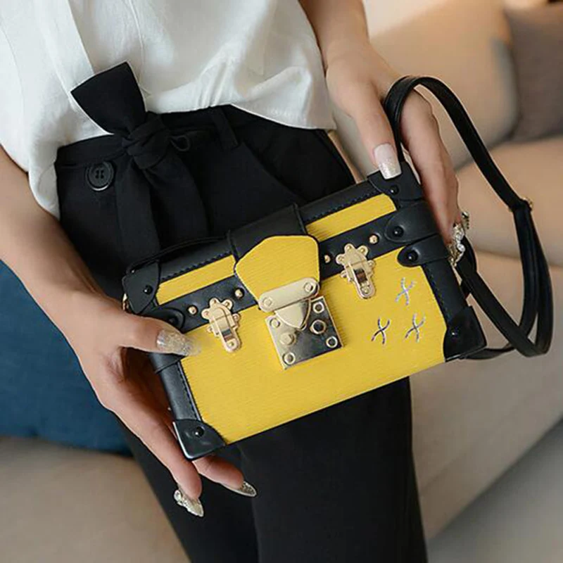 

New Lady Evening Bag Messenger Bag Design Women Leather Handbag Patchwork Hard Box Retro Print Shoulder Bags Brown/Red Fashion