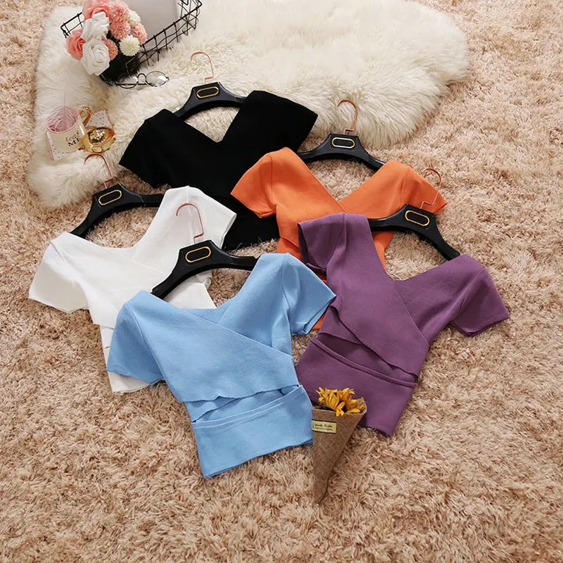 

2018 summer female Deep V-neck knit shirt women's short sleeve sweet shirts women solid color blouses two side wear