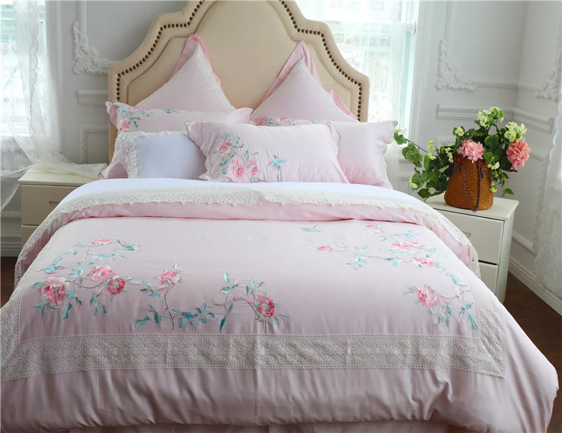Luxury Egypt Cotton Flowers And Birds Bedding Set Embroidery Silky 60s High Quality Egypt Cotton Fabric Thread Count So That Feel Silky Smooth And Soft Exquisite Ility Comfortable Breathable The Can Not