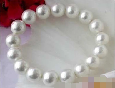 

0841 WHITE ROUND SHELL PEARL BRACELET