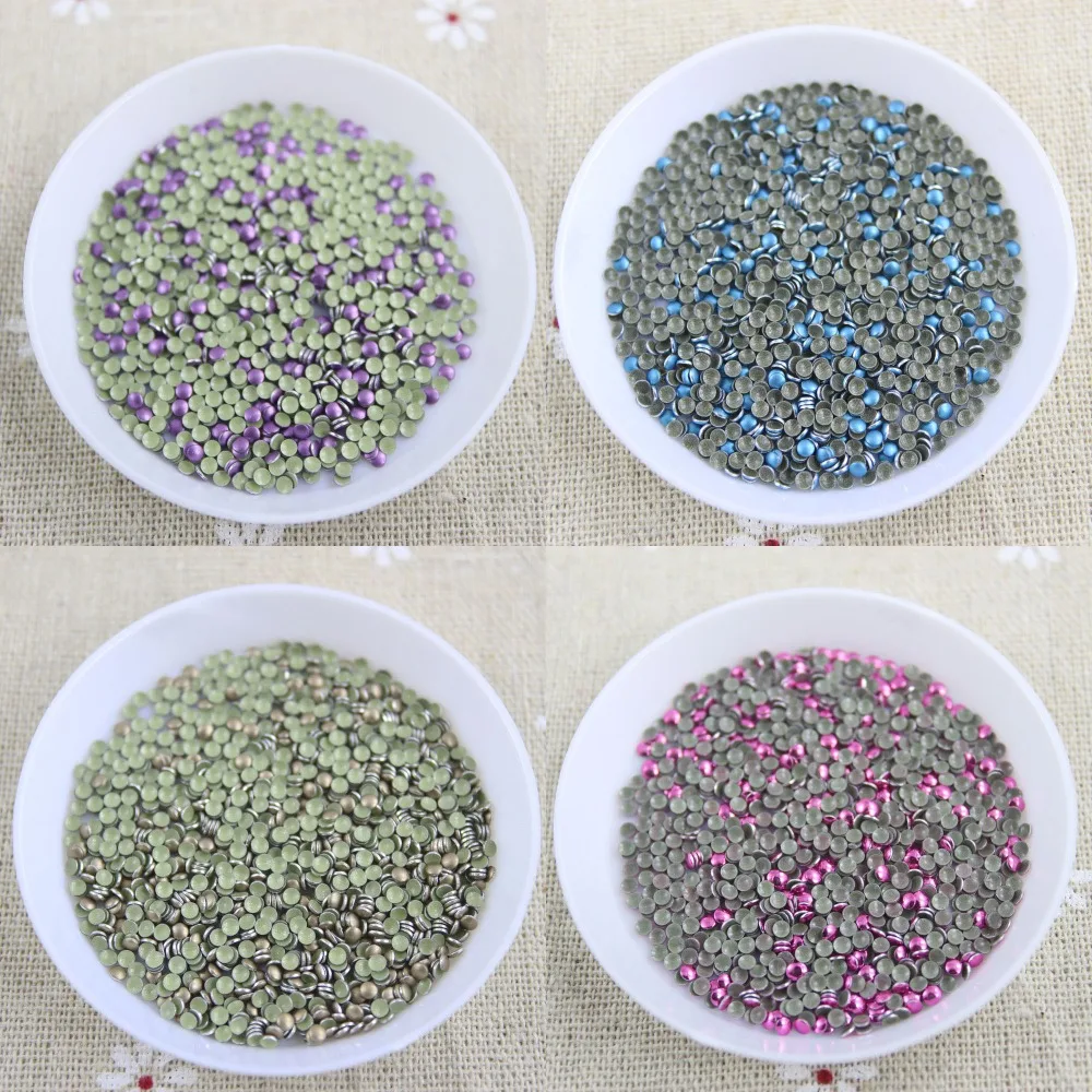 

1440 pcs/lot 2mm flat round iron-on hotfix aluminum metalic with adhesive Hot drilling DIY clothes/garment accessories