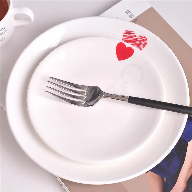 Паста Tabaklari Yemek Tabaklari Love керамическое блюдо красное сердце круглый поднос фарфоровая тарелка Platos Decorativos Свадебная табличка