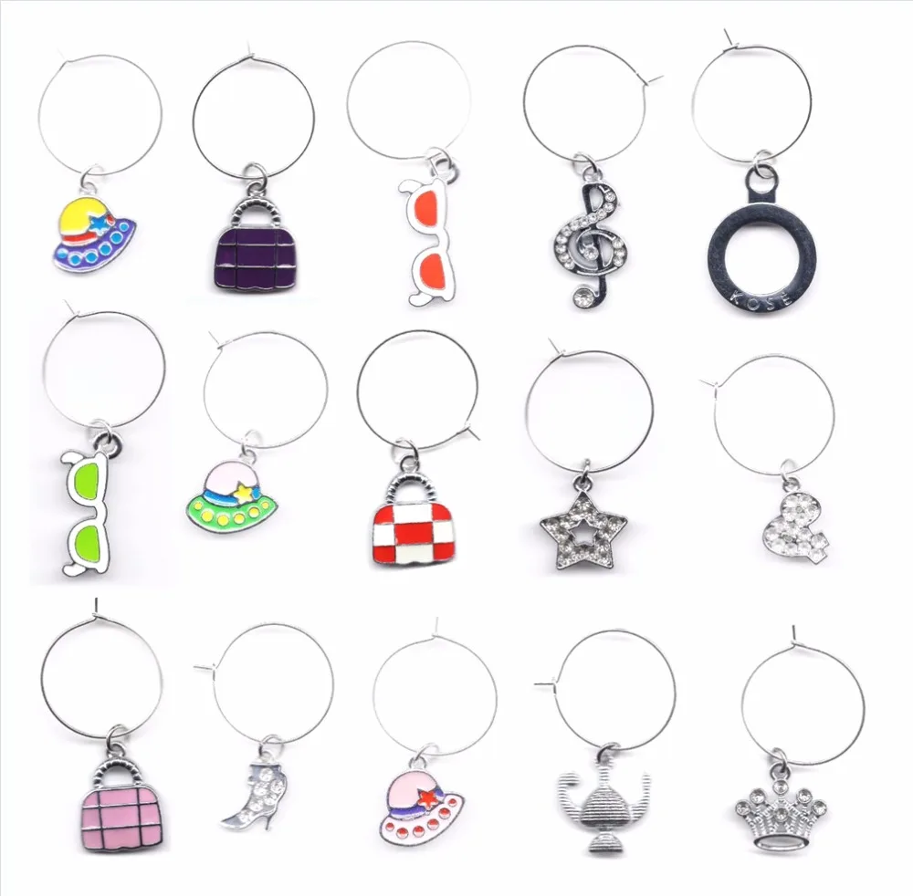 

Wholesales 5PCs Random Mixed Wine Charms Wine Gifts Glass Marker Wedding Favor Christmas New Year Decoration 2018 New