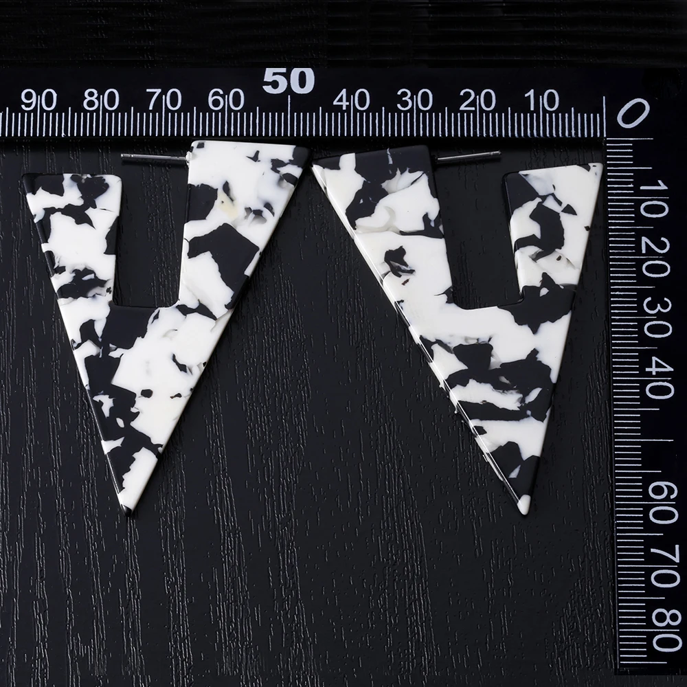 VIVILADY Trendy Triangle Acrylic Hoop Earrings Women Geometric Statement Boho Leopard Jewelry Brinco Accessories Bijoux Gifts - Image 6