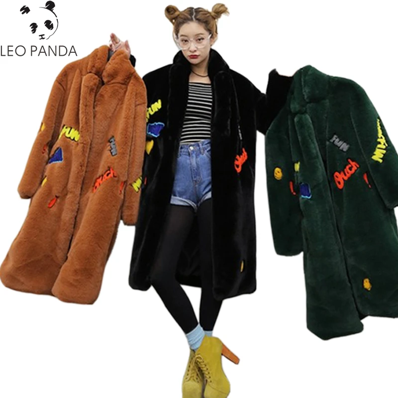 

2018 Winter Women Jacket High Imitation Fur Thick Long Parka Embroidered Badge Plush Outerwear Female Wool Ladies Coat Cardigan