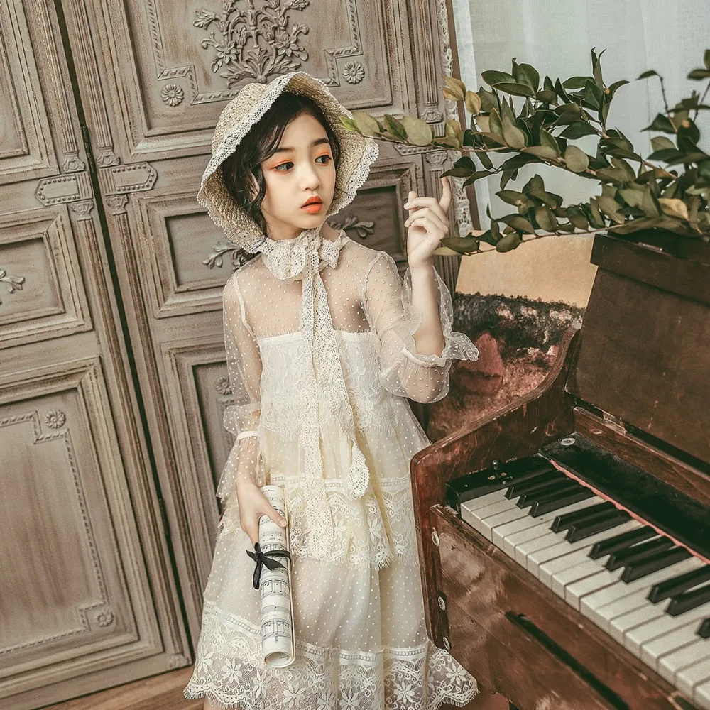 

2019 Girl Lacy Dress Tulle Teen Girl Party Dress Elegant Children Retro Clothing Kids Vintage Dresses Girl Princess Wedding Gown
