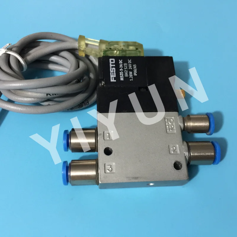 FESTO CPE10-M1BH-5L-M7 électrovanne avec prise de courant et câble