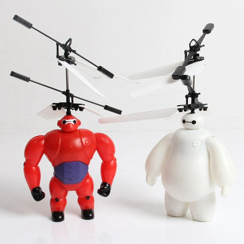 С буквенным принтом Большой Герой красного цвета и Whit робот Baymax подвеска