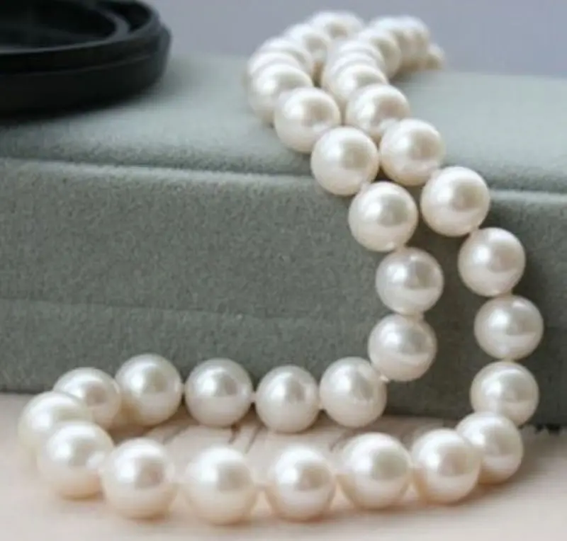 

Charmming! 9-10mm Genuine Natural White Akoya Cultured Pearl Necklace 18