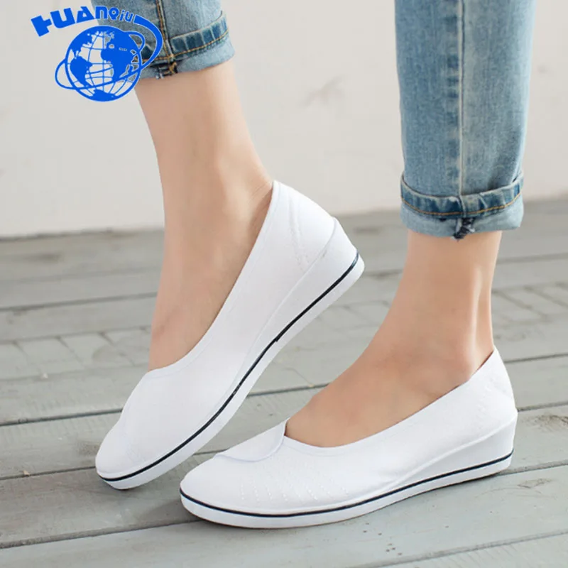 comfortable and fashionable shoes