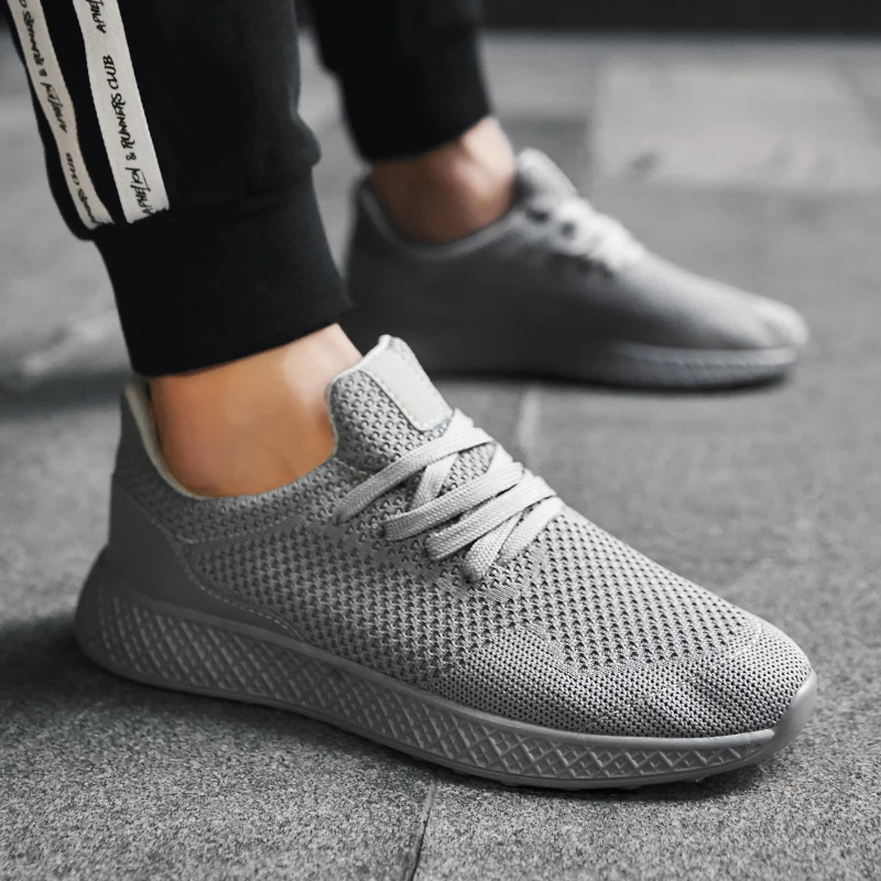 

Big Size Men mesh shoes fashion lightweight casual shoes men 39-48 lace up flat male footwear breathable walk outdoor sneakers