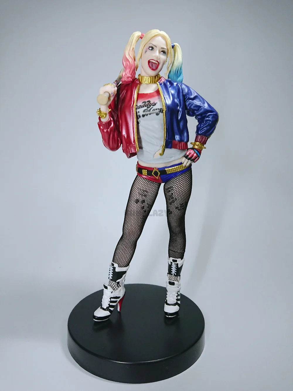 

Harley Quinn Figure Suicide Squad Joker Harleen Quinzel Batman Version 18CM PVC Action Figure Doll Toys Kids Gift