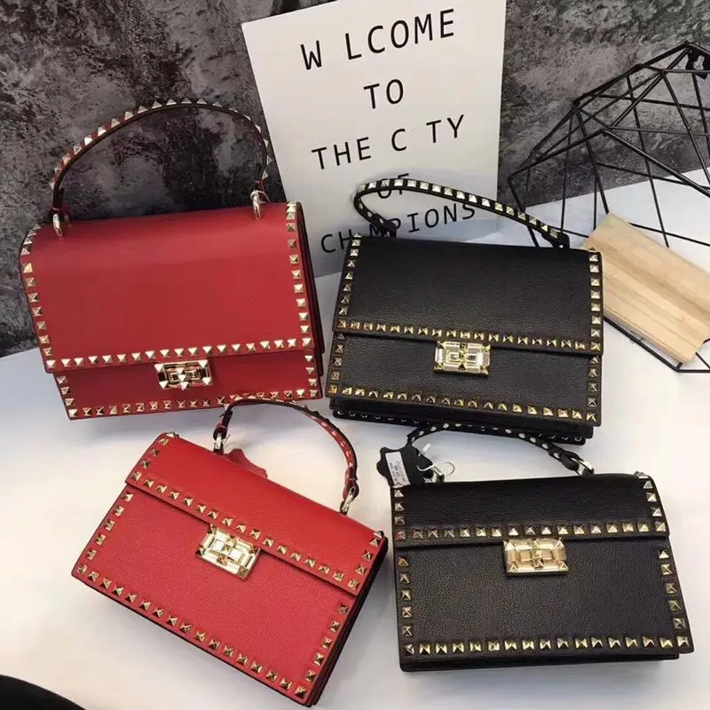 

free shipping the new 2019 fashion worn one shoulder portable baotou layer cowhide rivet package