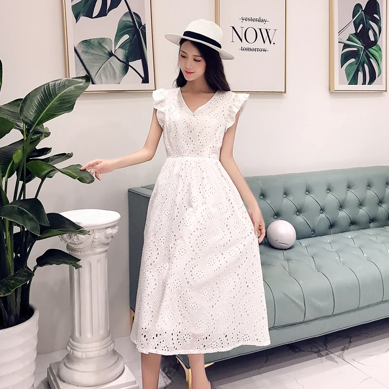 

YiLin Kay 2019 High-end custom Heavy industry hollow-out water-soluble lace dress V-NeckEmbroidered white party dresses