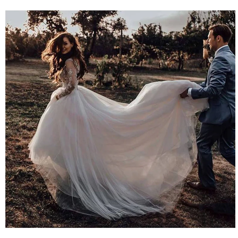 LORIE Lange Mouwen Boho Trouwjurk 2019 Bladerdeeg Tule Applicaties Kant EEN Line Tulle Vintage Bruid Jurken Wedding Gown LORIE Lange Mouwen Boho Trouwjurk 2019 Bladerdeeg Tule Applicaties Kant EEN Line Tulle Vintage Bruid Jurken Wedding Gown