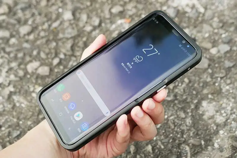 s8b-03