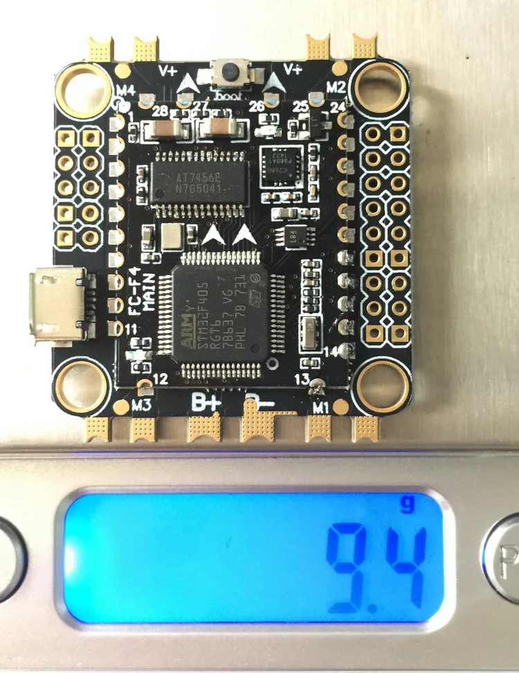 F4 F4 управление полетом F4 PDB STM32 интегрированный OSD 5V BEC Контроллер полета для Марсианская рептилия II 220 мм QAV-X 214 Дрон