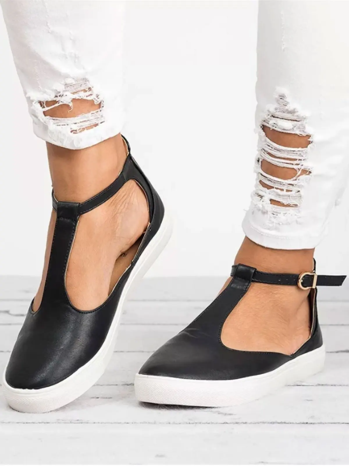 

2019 Summer Women Flat Platform Shoes Women Breathable Casual Shoes T-strap Ladies Fashion Loafers Sandals Zapatos Mujer P25