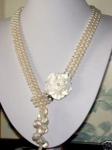 

Jewelr 004146 3 rows noblest white cultured pearl necklace With Flower