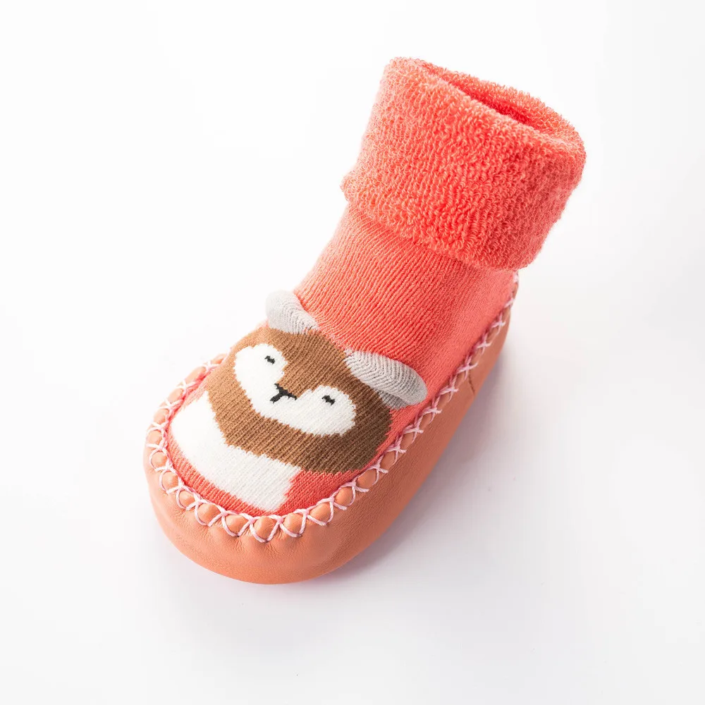 Милые теплые носки-тапочки с героями мультфильмов для новорожденных мальчиков и девочек Нескользящие носки для малышей Зимние нескользящие носки для маленьких мальчиков и девочек