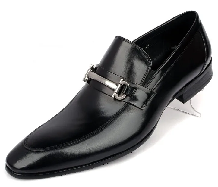 

Spring New Fashion Men Leather Flat Shoes Male Pointed Toes Slip on Breathable Leather Dress Shoes Male Business Dress Shoes