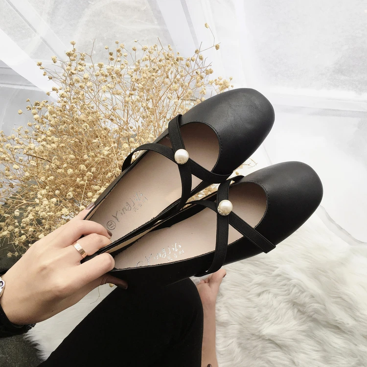 

2017 Spring Cross Straps Flat Heel Leather Shoes With Pearl Round Toe Flats Ballet Shoe