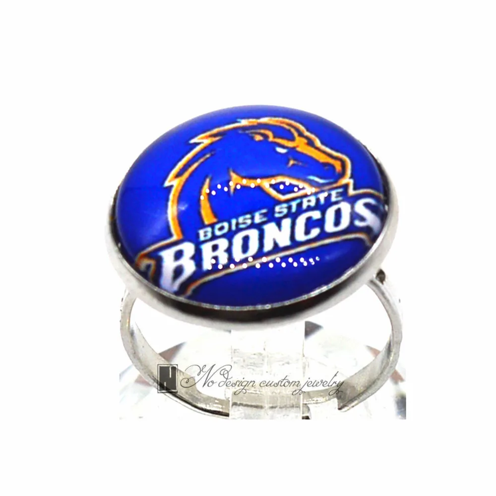 

Ring NCAA Boise State Broncos Charms Round Glass Dome Silver Plated Ring For Women Girl Adjustable GDR0121