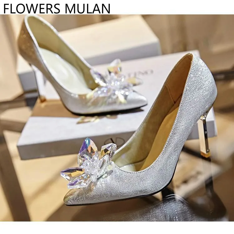 

Luxury Silver Leather Grey Princess Crystal Shoes Woman Pointed Toe Transparent Rhinestone Zapatos De Mujer Slip On Wedding Pump