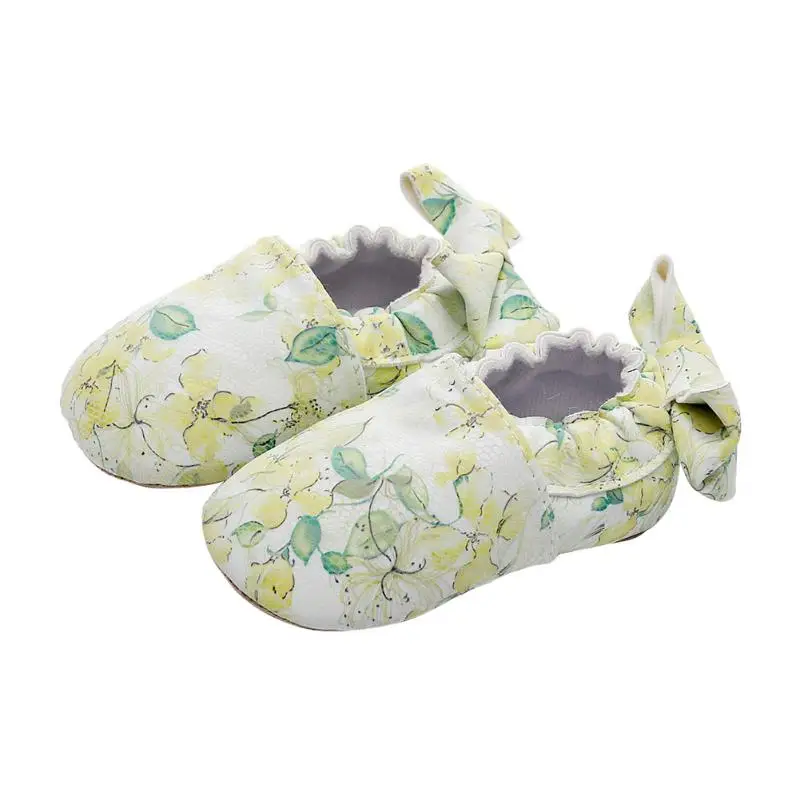Искусственная кожа новорожденных Для маленьких мальчиков обувь для девочек Обувь для малышей детские мокасины 0-18 месяцев Нескользящие