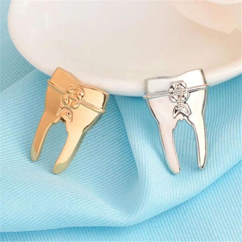 

New Metal Teeth Badge Golden Silver Dentist Gift Decoration Backpack Shirt Denim Jacket Brooch Accessories Jewelry Craft