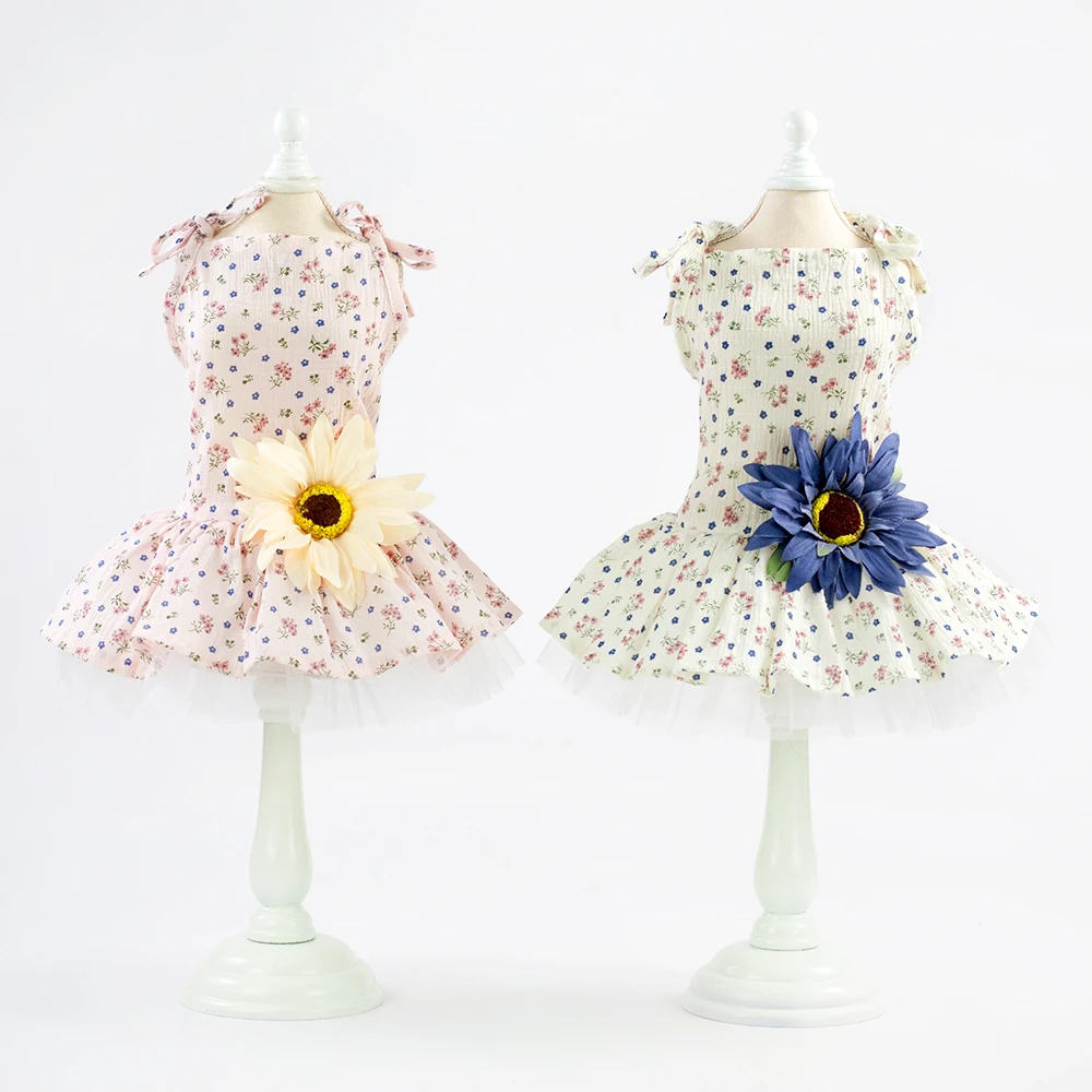 

Cute Puppy Dog Dresses For Small Dog Clothes Cat Apparel With Small Daisy For Pets Dog Outfits Girl Free Shipping Drop Ship