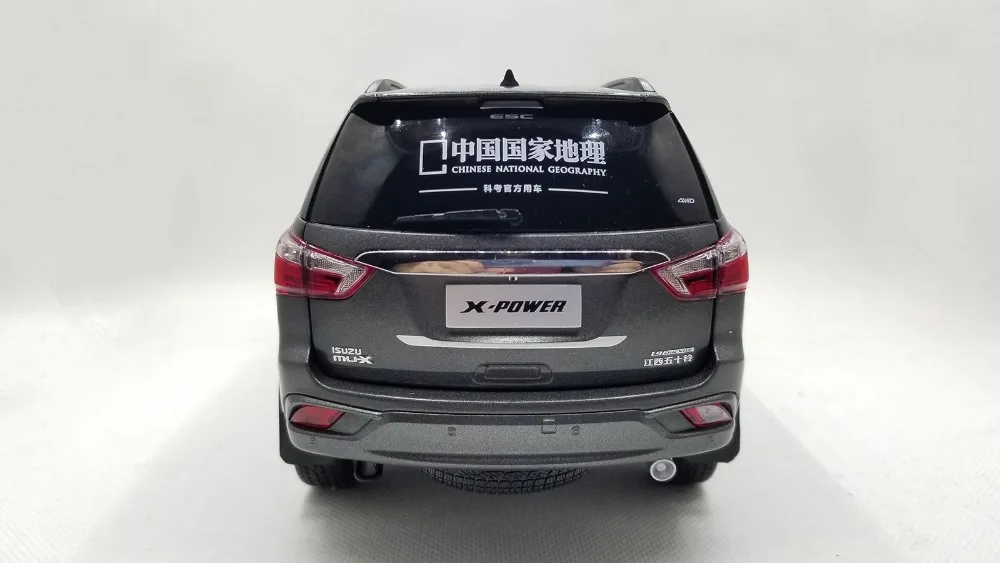 1:18 литая модель для ISUZU MU-X X-power матовый черный Внедорожник игрушечный автомобиль миниатюрная Коллекция подарков MUX MU X